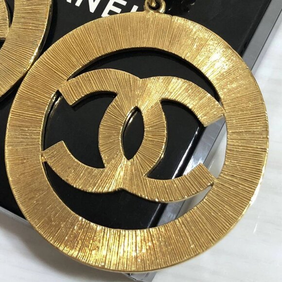 CHANEL CC Logos Sunburst Hoop Dangle Clips Earrings Gold Tone 29 w/Box Auth b11 - Picture 9 of 10